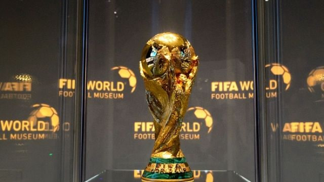 อันดับคาสิโนออนไลน์: รีวิวแพลตฟอร์มเดิมพันฟุตบอลโลก เลือกเครื่องมือทำเงินที่ดีที่สุด